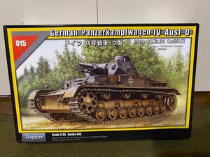 【1/35】トライスター ドイツ軍 4号戦車D型 未使用品 プラモデル