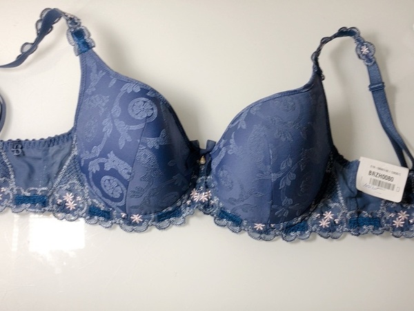 70E☆LOUISA BRACQ グラマーサイズ フランス 海外ランジェリー