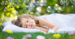 気持ちの良い眠りに繋げる方法　夢も見る事なくグッスリ熟睡　疲労が取れる本物の睡眠術