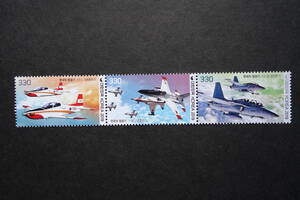 外国切手： 韓国切手「韓国の航空機」（空軍機：KT-1基本訓練機 ほか） 3種横連刷 未使用