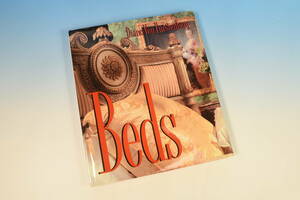 洋書　「BEDS」ハードカバー・148ページ・写真集