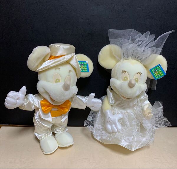 ★お値下げ中/お買い得★レア ホワイトディズニー ミッキー&ミニー ウェディング Disney 箱入り