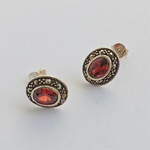  Britain Vintage silver *ma-ka site & garnet earrings #67