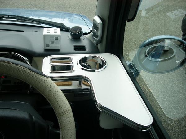 22色からラパンサイドテーブル運転席側