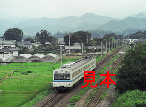 鉄道写真、645ネガデータ、140275120005、1000系-1211、秩父鉄道、寄居～桜沢、2004.08.05、（4591×3362）