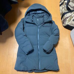 ユニクロ シームレスダウンジャケット