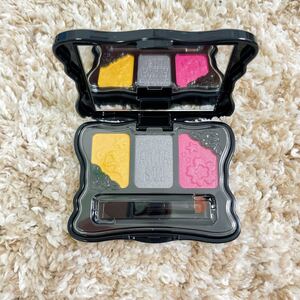 アイシャドウ アナスイ ANNA SUI アイカラートリオ #06 2.5g 新品