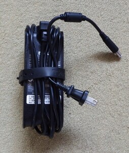 DELL AC adapter 19.5V 4.62A pattern number LA90PS0-00