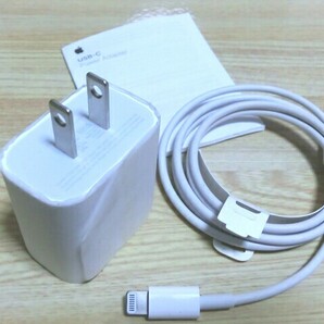 純正 "Apple USB-C Lightningケーブル power adapter 充電器 A1720" 正規品