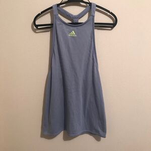 adidas スポーツウェア トップス