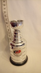 NHL ホッケー　カロライナ・ハリケーンズ　ミニスタンレーカップ　非売品