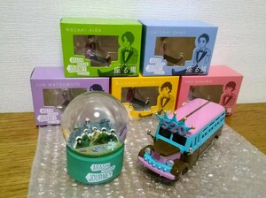 嵐を旅する展覧会 フチ子 ダイキャストカー( バス ) スノードーム