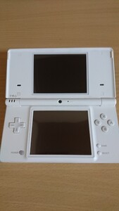 ニンテンドー DSi 本体 ホワイト