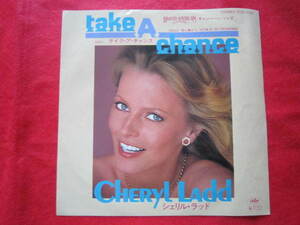 ■シェリル・ラッド（Cheryl　Ladd）/　テイク・ア・チャンス　/　愛に捧げて　/　国内盤EPレコード