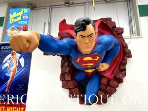 在庫処分セール!! 壁から飛び出る!!　大型137cm　スーパーマン　バストアップ　ルービーズ制作　等身大フィギュア