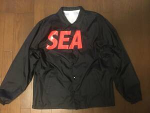 即決!黒赤WIND AND SEAコーチジャケットL初期ウィンダンシーCOACH JACKETデカロゴ ブラック×レッド ナイロンジャケット/発送ゆうパック