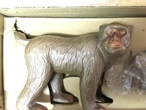  日展 金属 伝統 工芸 村田宏 作 鉄製 情愛 猿 親子 置物 干支 さる サル オーナメント Metal ornaments monkey Figure murata hiroshi_画像3