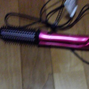 ブラシ型アイロン