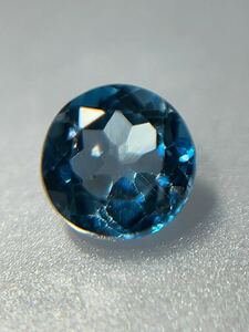 「激安」ロンドンブルートパーズルース　0.60ct KS500-156