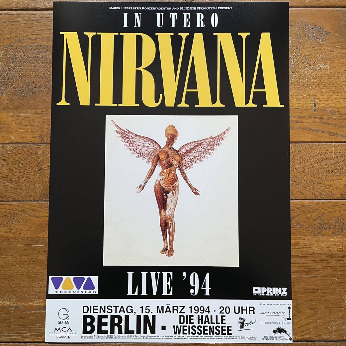 84%OFF!】 廃盤 カートコバーン Nirvana ポスター 額縁付き fawe.org