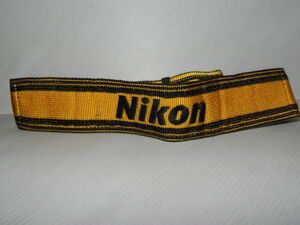 Nikon ストラップ (黒+黄色)