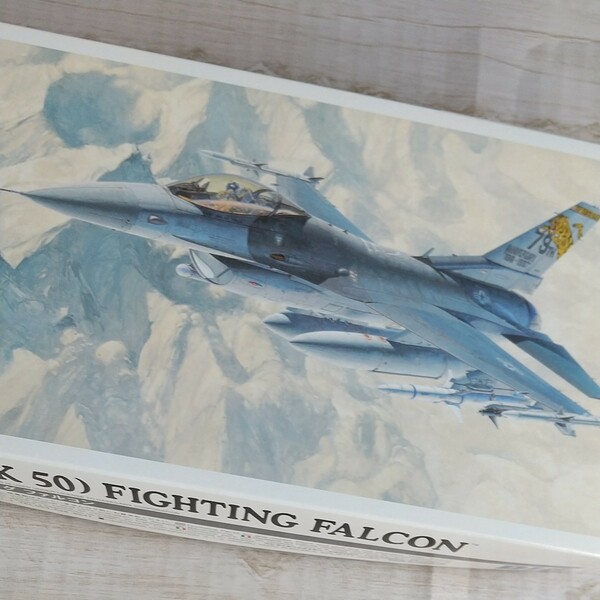 ハセガワ1/72 F-16CJ(ブロック50) ファイティング ファルコン 未組立