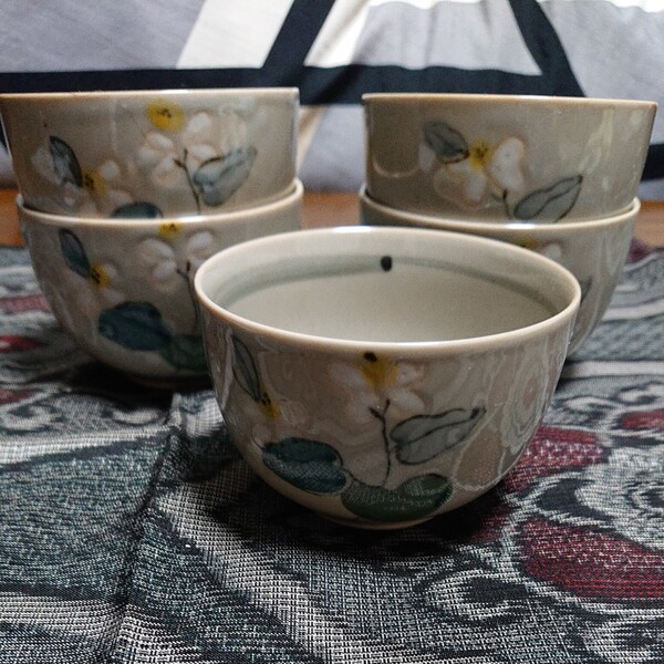 有田焼丹青作 湯呑み茶碗