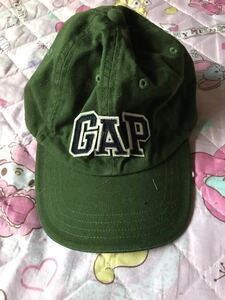 *Gap* hat *