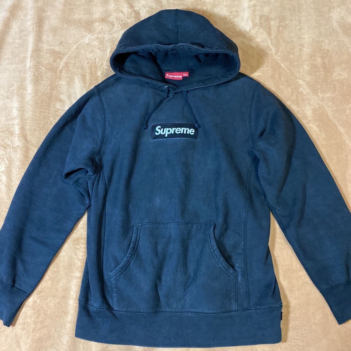 ヤフオク! -「supremeボックスロゴパーカー」の落札相場・落札価格 ヤフオク! -「supremeボックスロゴパーカー」の落札相場・落札価格