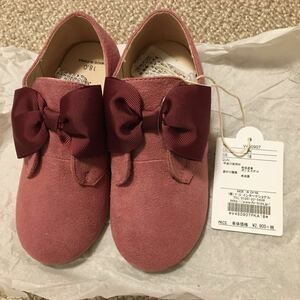 新品 FOインターナショナル 靴 18センチ フェード 女子　ピンク