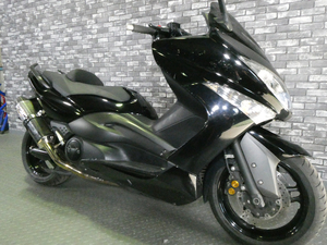 ☆ヤマハ TMAX ヨシムラマフラー ETC グリップヒーター 大阪から 大西商会