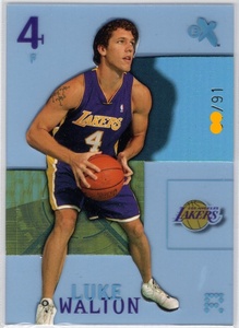 Luke Walton ＜ 03‐04 E-X RC Essenctial Credentials Now ＞ 91枚限定 ルーキーカードパラレル 大人気パラ