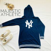 厳選★レア　マジェスティック　アスレチックス　majestic athletic フード　プルオーバー　XL ビックプリント ゆったり大きめ_画像1