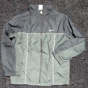 お値下げしました。③ナイロンジャケット NIKE