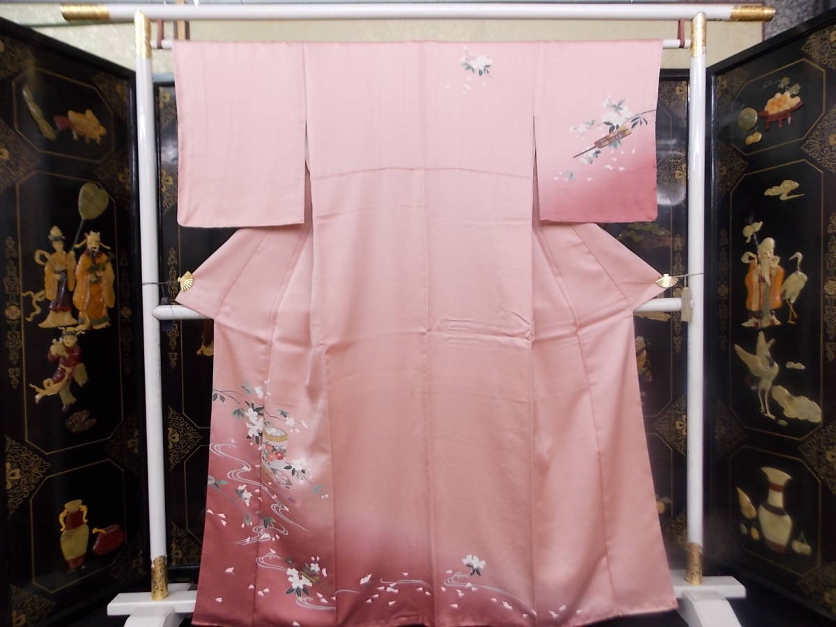 Kimono Konjaku 2892 Pure Silk Hanging Visiting Kimono Rose pink hem smudged, hand-painted cherry blossoms, shell pail, running water and fan patterns, unused, with training included, women's kimono, kimono, Visiting dress, Tailored