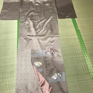 正絹　綸子　汕頭刺繍　地紋地訪問着