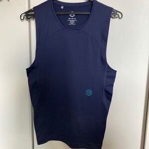アンダーアーマー UNDER ARMOR ノースリーブ タンクトップ トレーニングウェア メンズ L