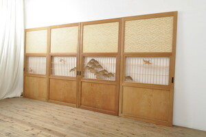 R-059118　アンティーク建具　鶴と松の彫刻がなんとも風情がある板戸4枚セット(帯戸、引き戸、建具)(R-059118)