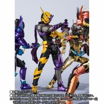 限定☆SHフィギュアーツ 仮面ライダー ビルド ニンニンコミックフォーム 新品 未開封 S.H.Figuarts 魂ウェブ 仮面ライダービルド_画像5