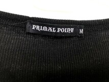 03M5100【PRIMAL POINT】プライマルポイント/黒ブラック系/長袖/リブTシャツ/Vネック/ラメプリント/カットソー/M_画像2