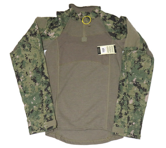 購入日本 新品FROG NWU TYPE3 FRコンバットシャツM-RウッドランドAOR2 個人装備