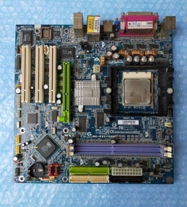 GIGABYTE MicroATX Socket754マザーボード GA-K8S760M + Sempron 部品取り用