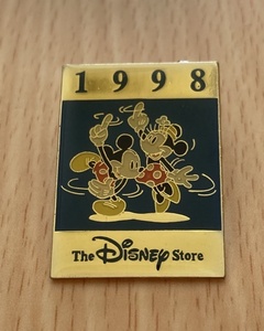 * Disney store pin badge *1998*