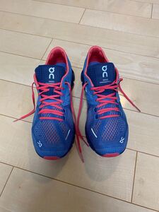 オン ON トレーニングシューズ ランニングシューズ 25 エアズーム ペガサス ヴェイパー クラウドベンチャーソール
