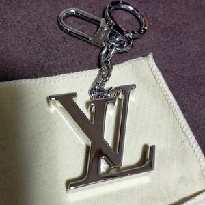 LOUIS VUITTON キーホルダー