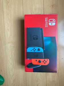 任天堂【商品内容】Nintendo Switch 新モデル ニンテンドースイッチ 本体 【色】ネオンレッド&ブルー