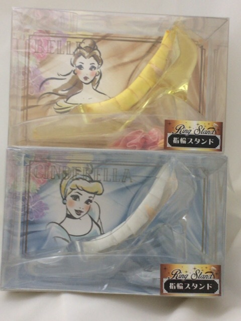 高品質 Ring Slipper Cinderella ガラスの靴 シンデレラ ディズニー レノックス Lenox 新品 リングピロー Holder Princess 置物 指輪置き Lenox By その他 Zuraffa Beer