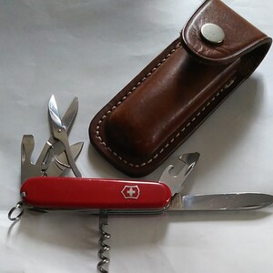 VICTORINOX マルチツール レッド