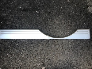 LAND CRUISER PRADO 95ランクルプラド純正バックドアガーニッシュ SILVERクリスタルシルバー GENUINE BACK DOOR GARNISH 76801-60030