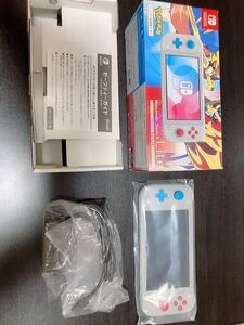 ニンテンドースイッチ ライト 本体 Nintendo Switch Lite ザシアン・ザマゼンタ スイッチライト及び付属品
